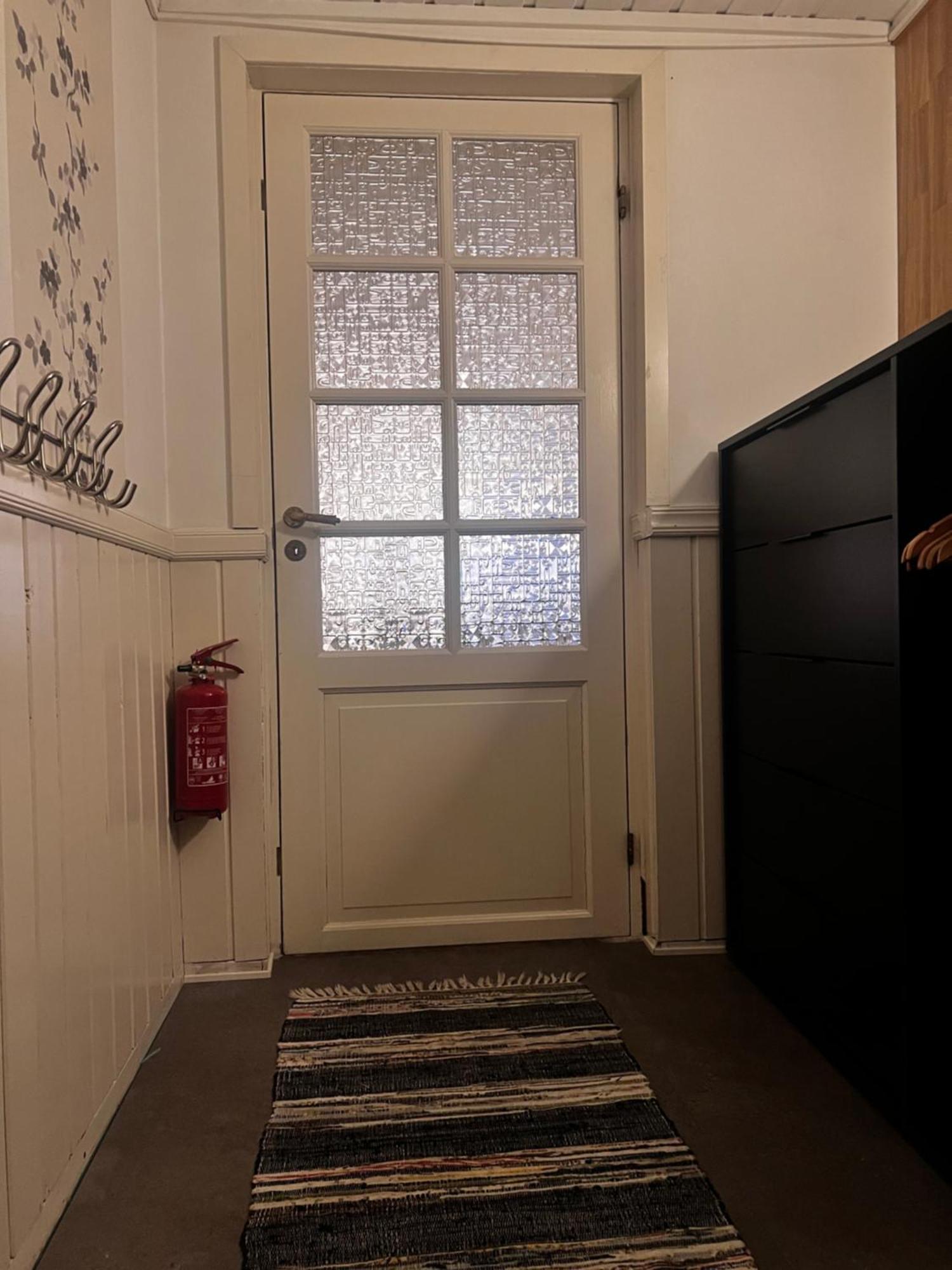Hoda Apartment - Cozy Central Apartment With Free Parking 莱克内斯 外观 照片